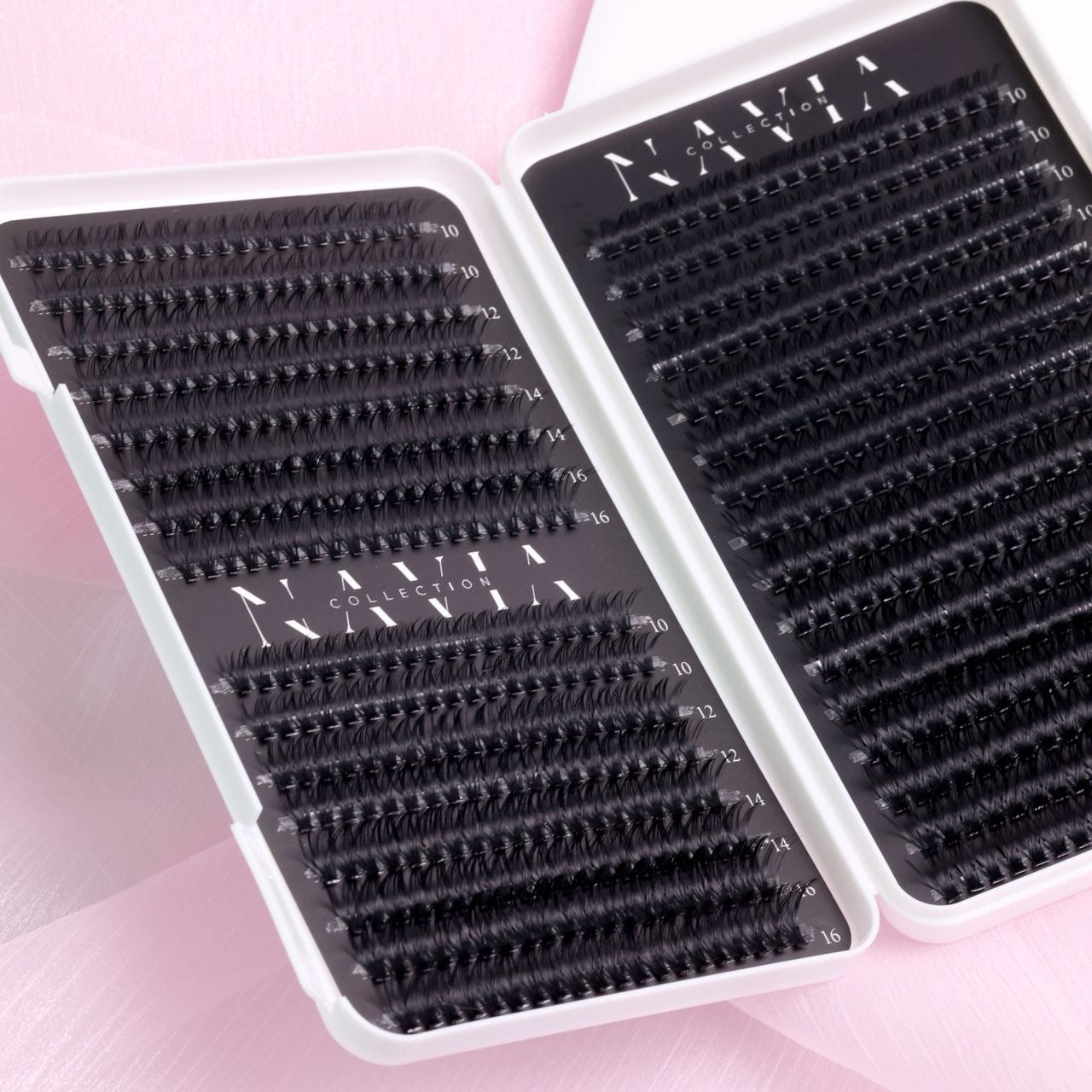 Navia Collection Lash Book